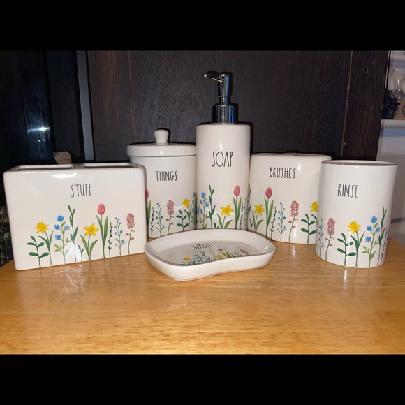 Rae Dunn Other - NWT Rae Dunn 6pc Wild Flower Bath Accessory Set